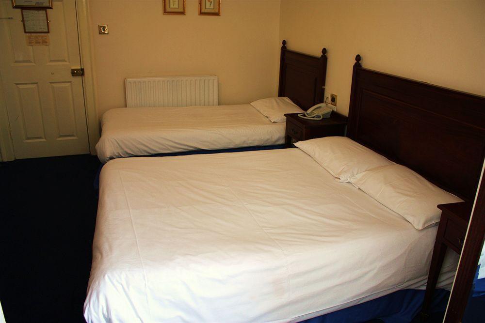 Lynams Hotel Dublin Bilik gambar